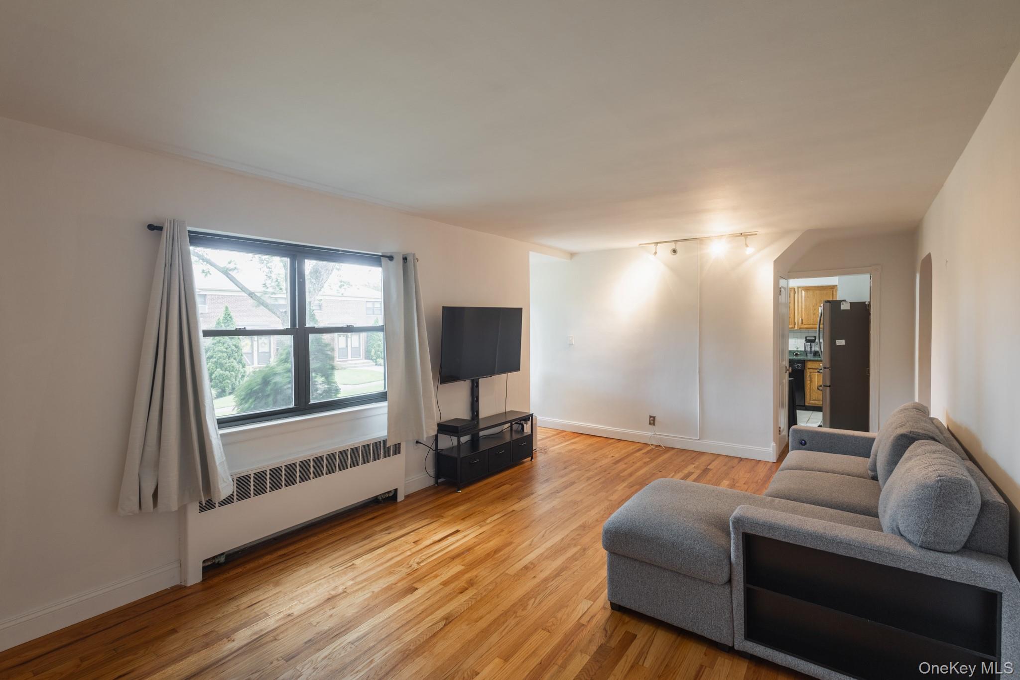 74-81 220th Street # 094B1, Bayside, NY 11364