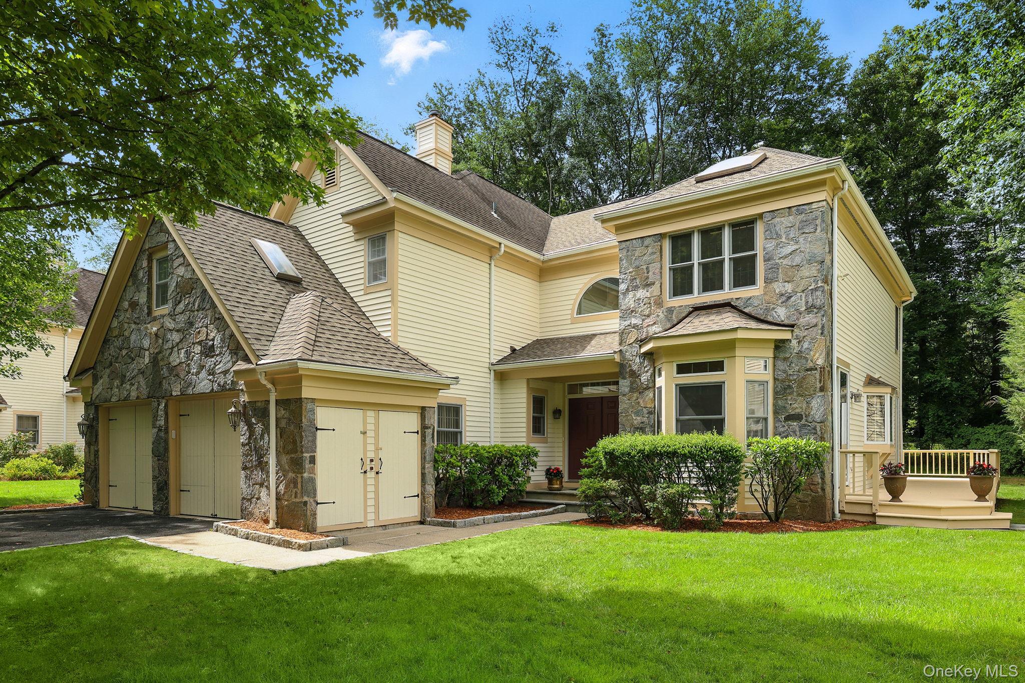 8 Westfield Circle, White Plains, NY 10605