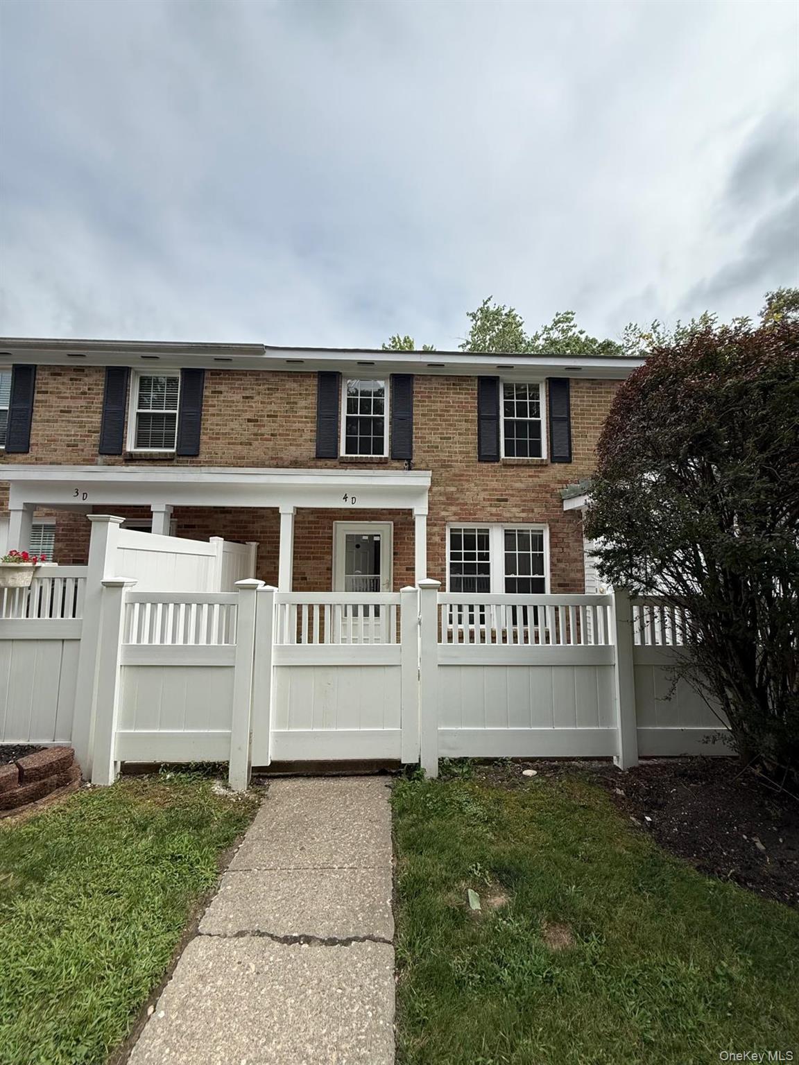 4D Independence Court, Ridge, NY 11961