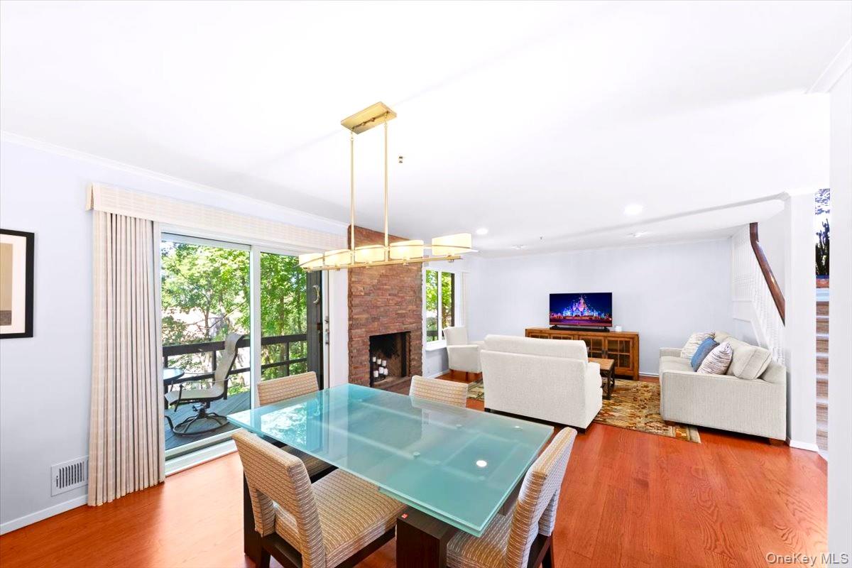 301 Old Cedar Road, Hartsdale, NY 10530