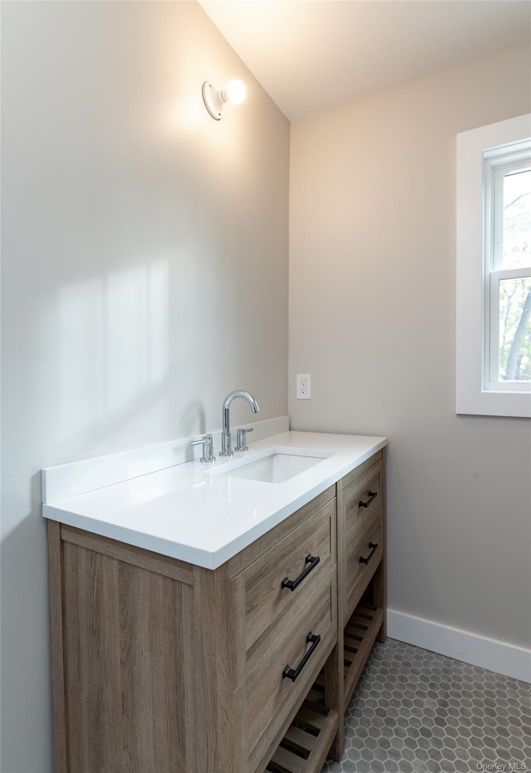 115 Washington Avenue, Tappan, NY 10983