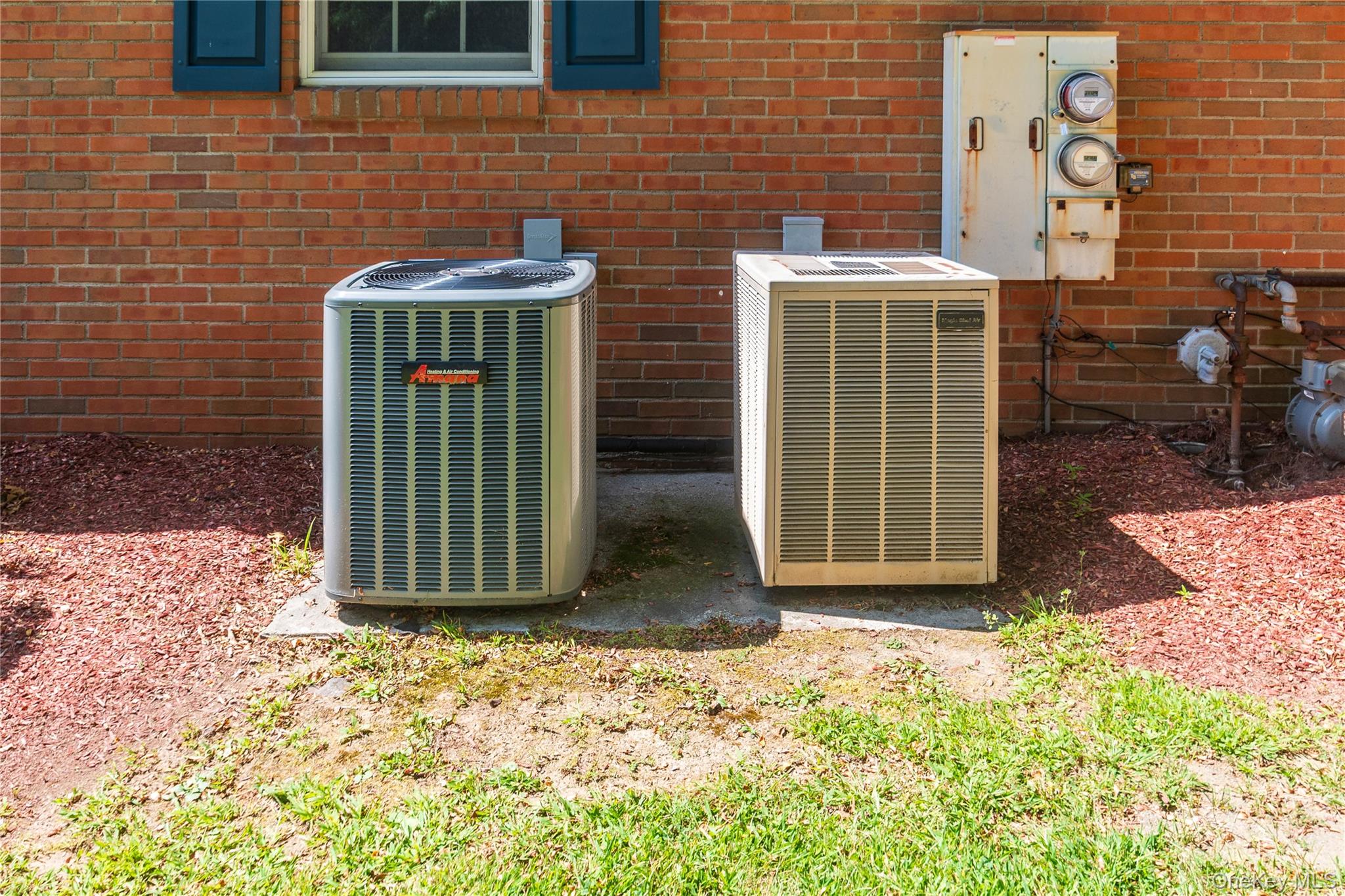 1 Westbrook Road, Newburgh, NY 12550