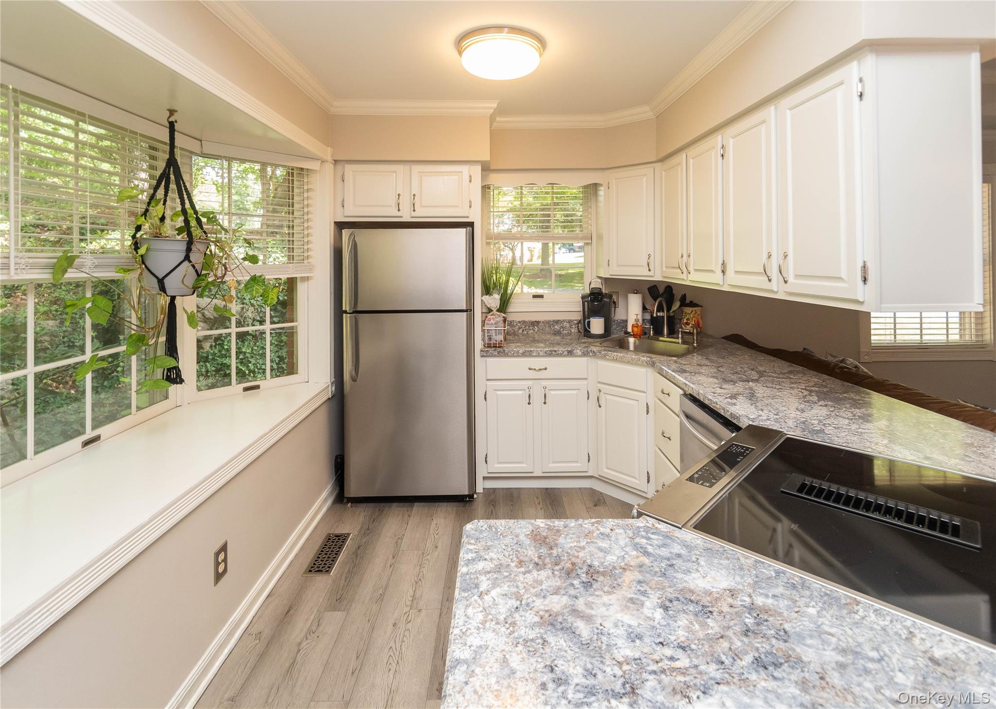 1 Westbrook Road, Newburgh, NY 12550