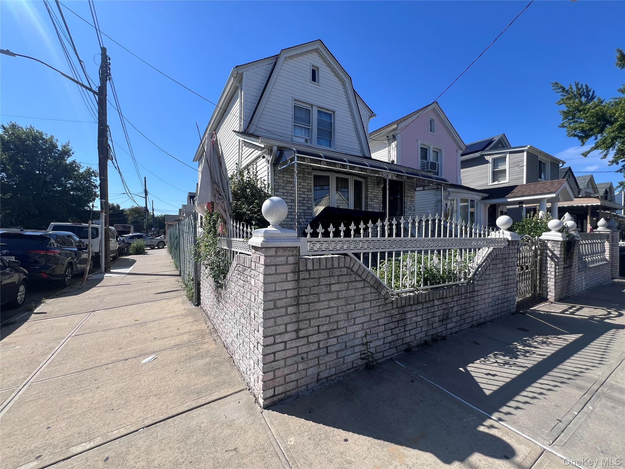 12418 107th Avenue, Richmond Hill, NY 11419