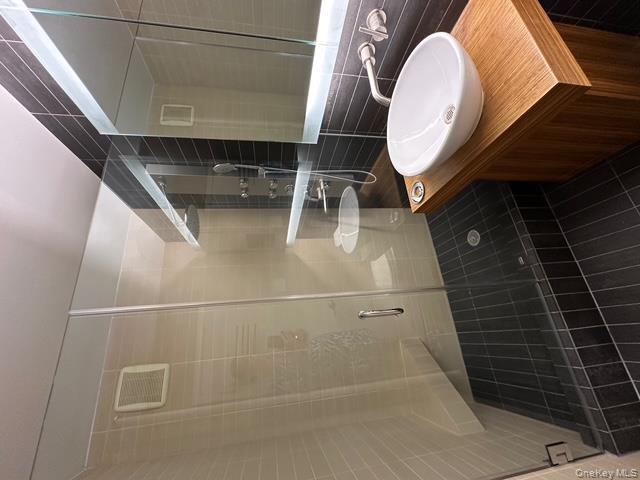 2665 Homecrest Ave # 1W, Brooklyn, NY 11235