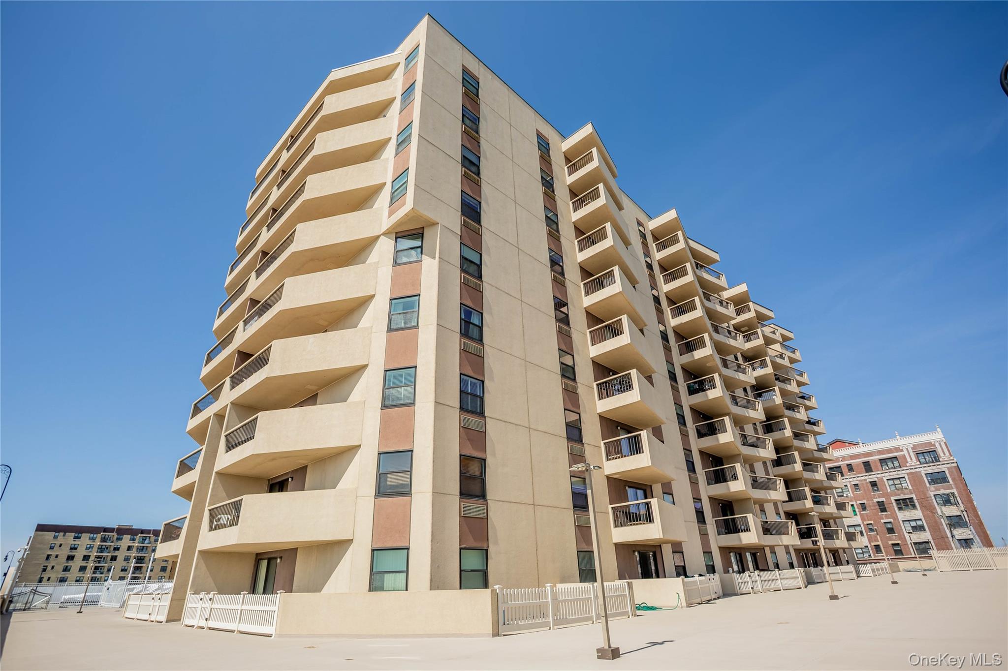 360 Shore Road # 2H, Long Beach, NY 11561
