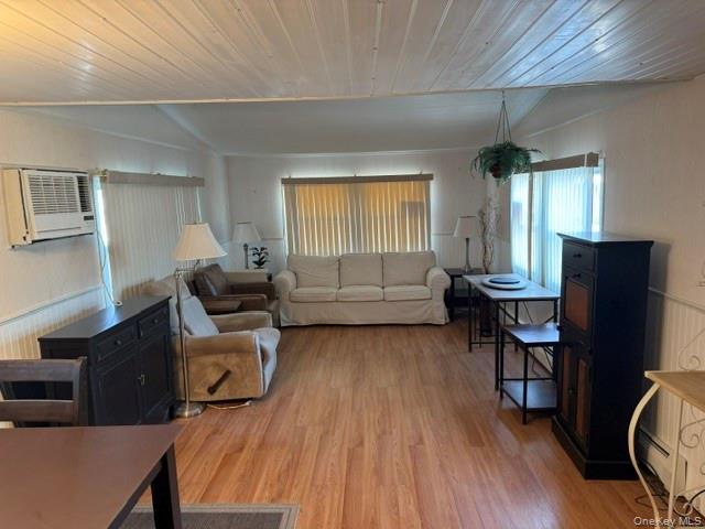 1661 Old Country Road # 163, Riverhead, NY 11901