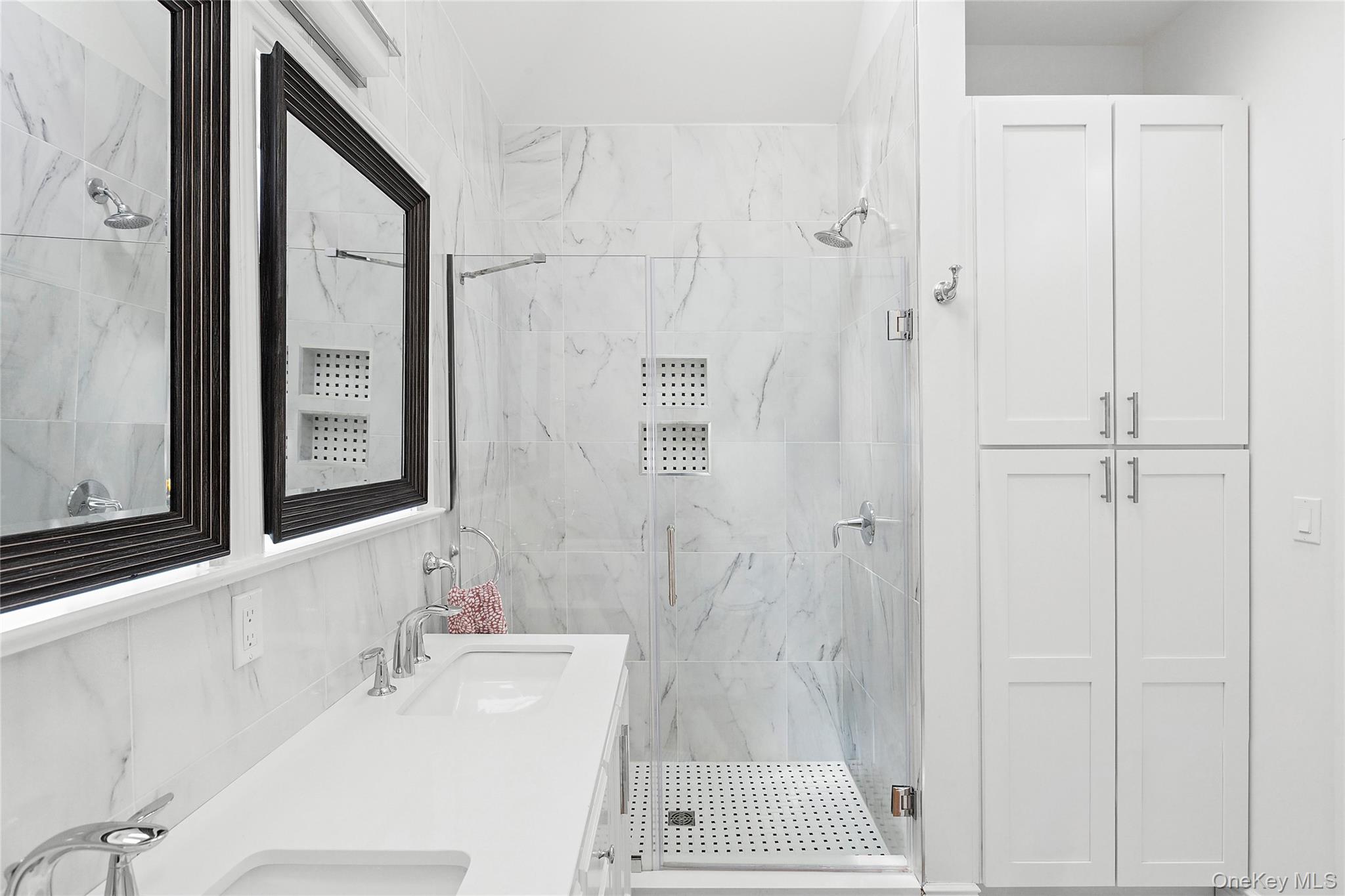 141 Middle Pond Road, Southampton, NY 11968