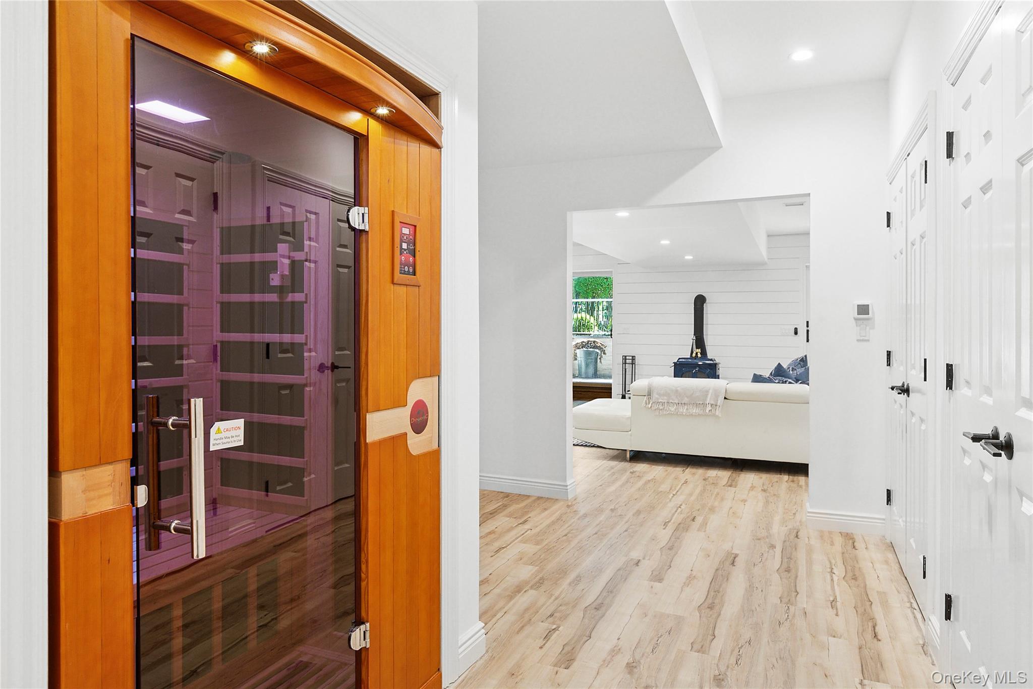 141 Middle Pond Road, Southampton, NY 11968