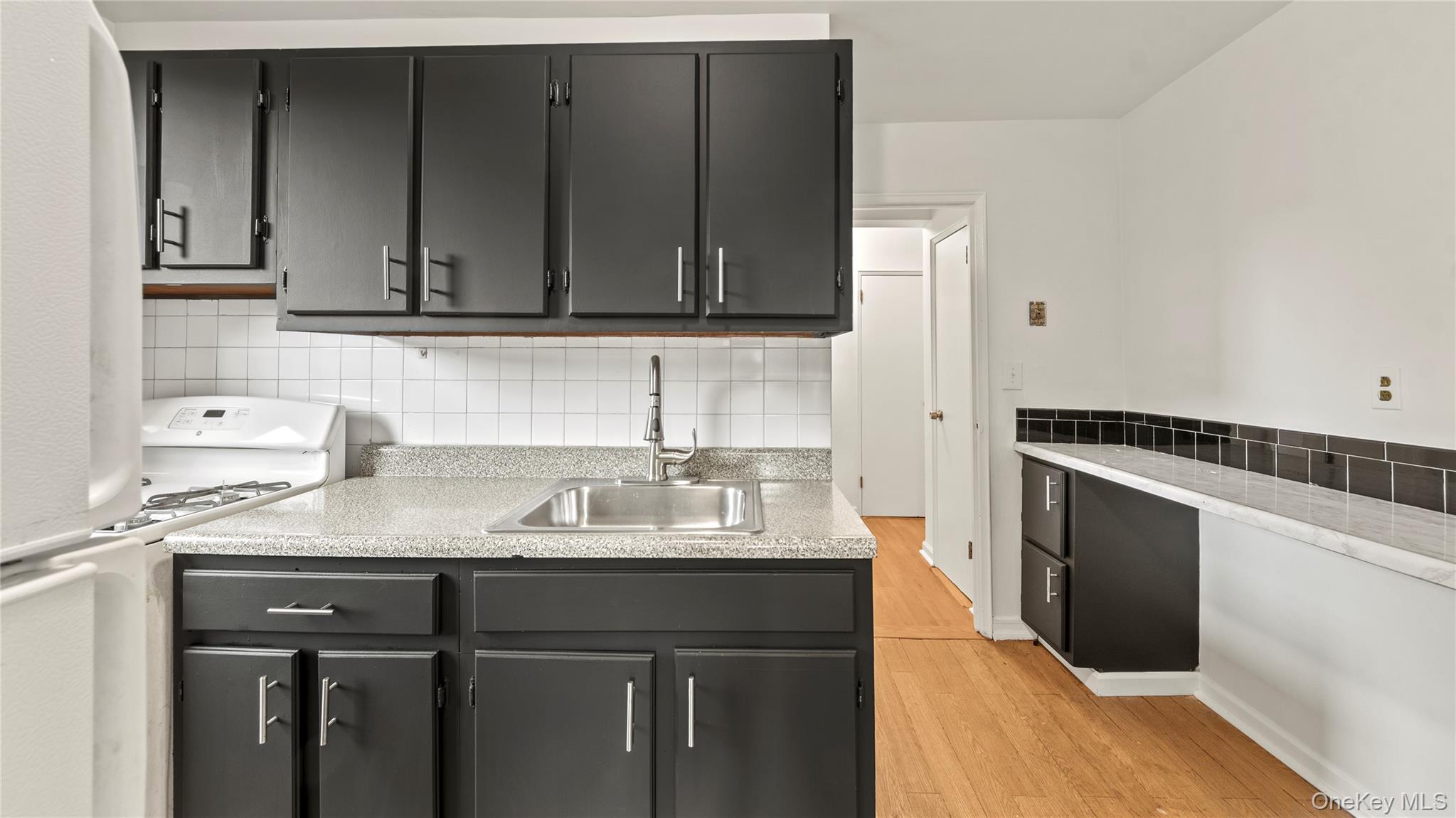 300 N Broadway # 2H, Yonkers, NY 10701