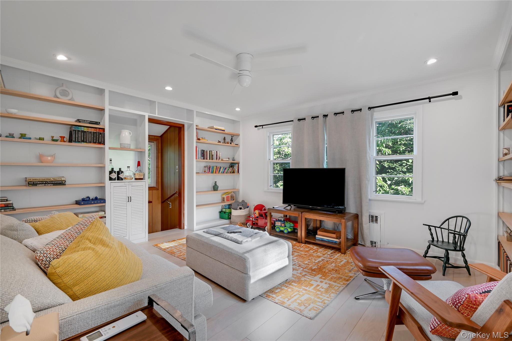 47 Mountainview Dr., Tomkins Cove, NY 10986