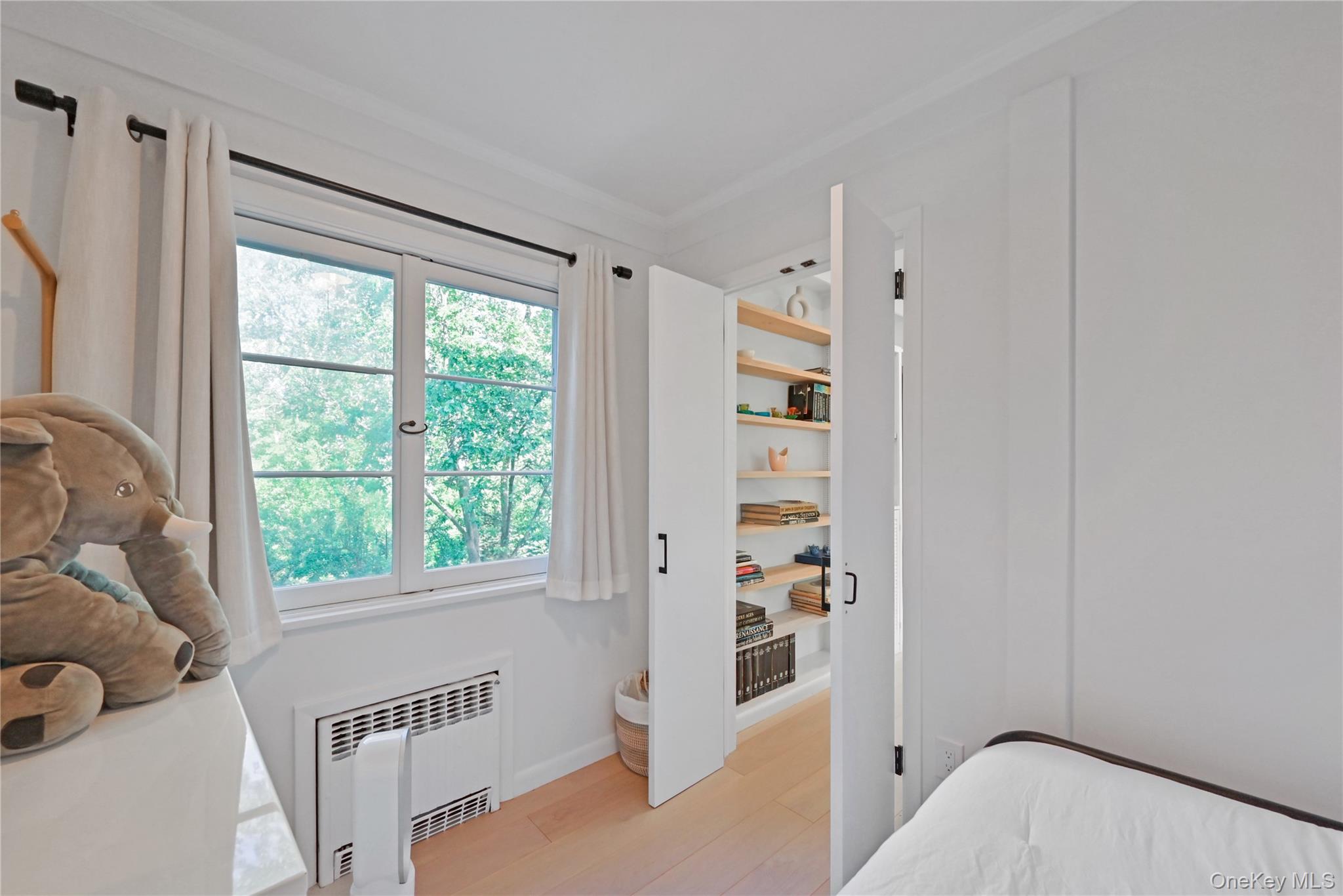 47 Mountainview Dr., Tomkins Cove, NY 10986