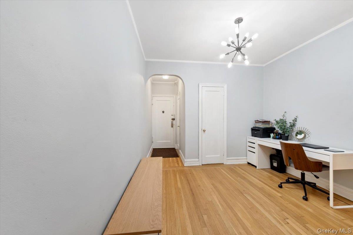 167 Centre Avenue # 3E, New Rochelle, NY 10805