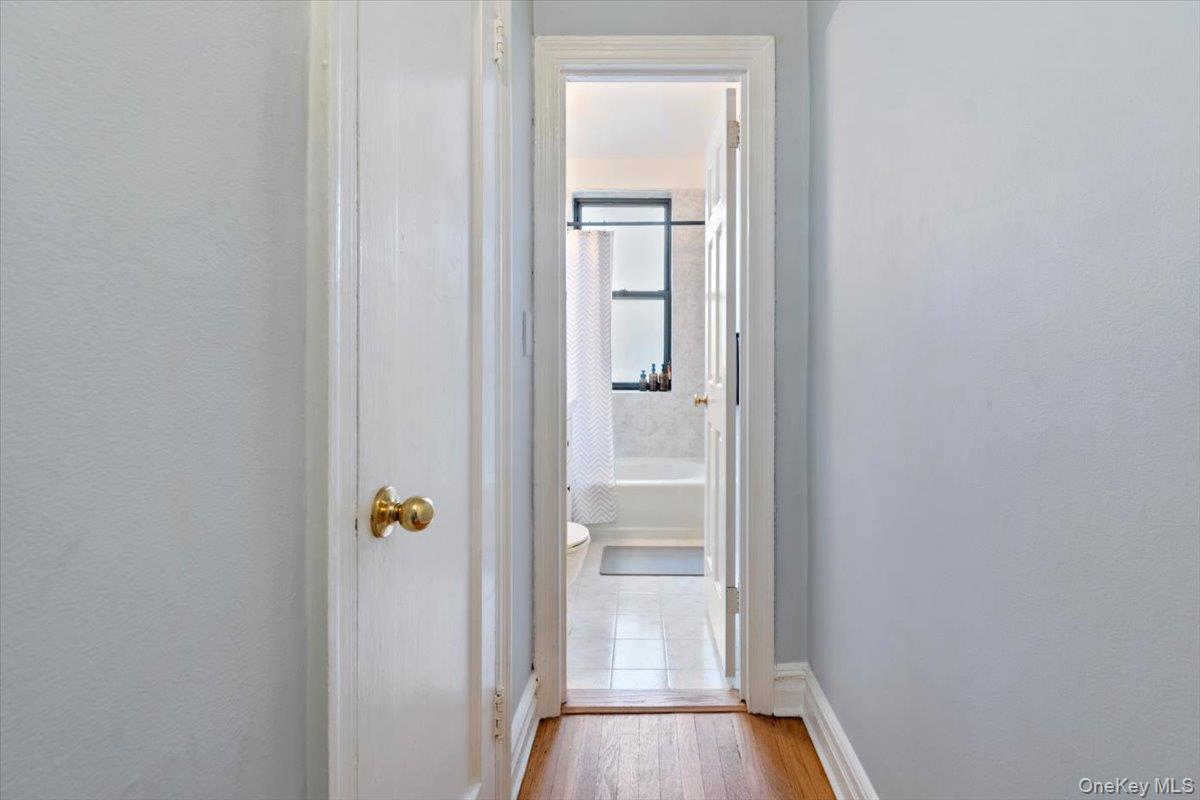 167 Centre Avenue # 3E, New Rochelle, NY 10805