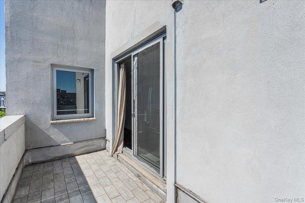 236 N 7th Street # 4L, Brooklyn, NY 11211