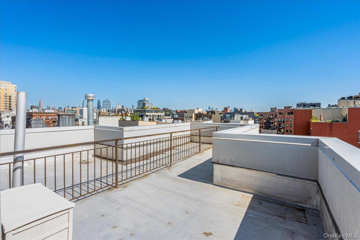 236 N 7th Street # 4L, Brooklyn, NY 11211