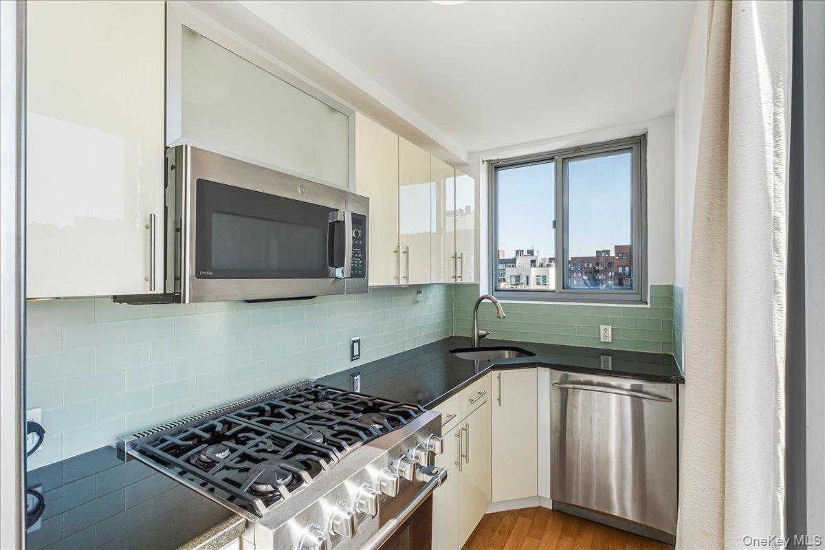 236 N 7th Street # 4L, Brooklyn, NY 11211
