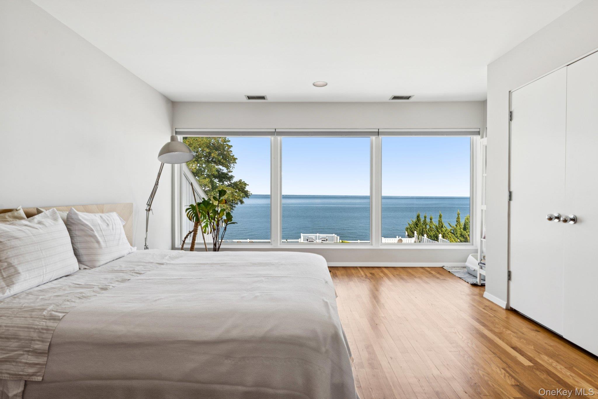 19 Oak Point Drive N, Bayville, NY 11709