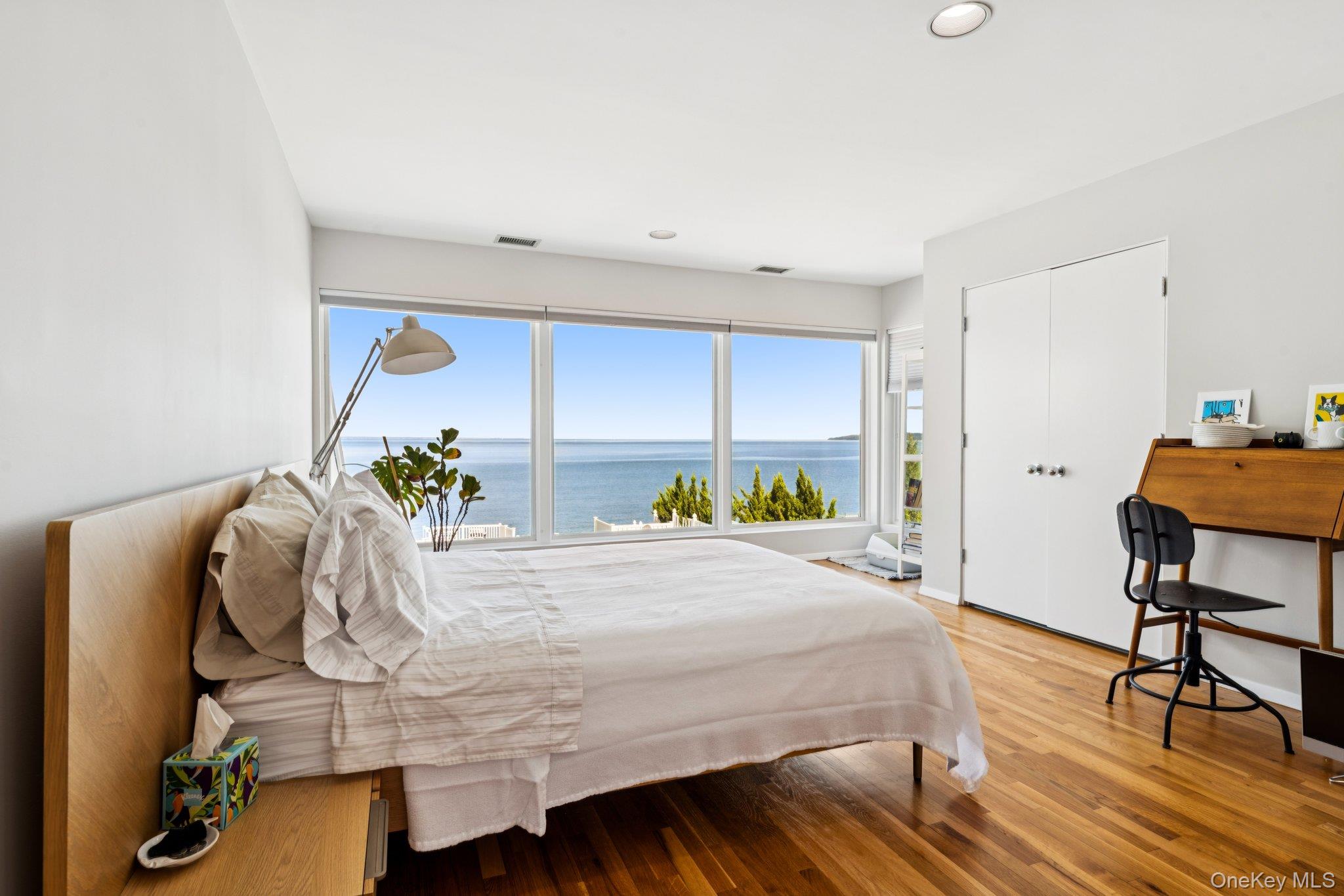 19 Oak Point Drive N, Bayville, NY 11709