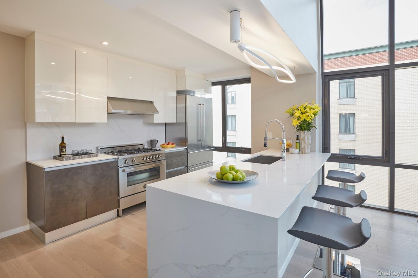 2412 42nd Road # 6C, Long Island City, NY 11101