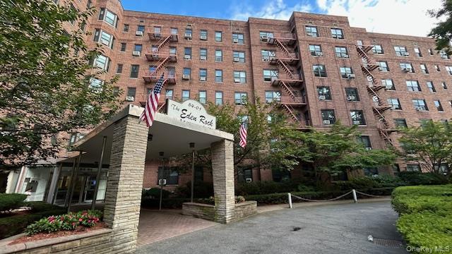 84-01 Main Street # 627, Briarwood, NY 11435