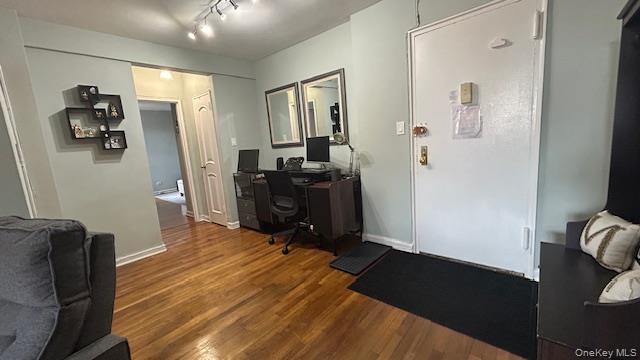 84-01 Main Street # 627, Briarwood, NY 11435