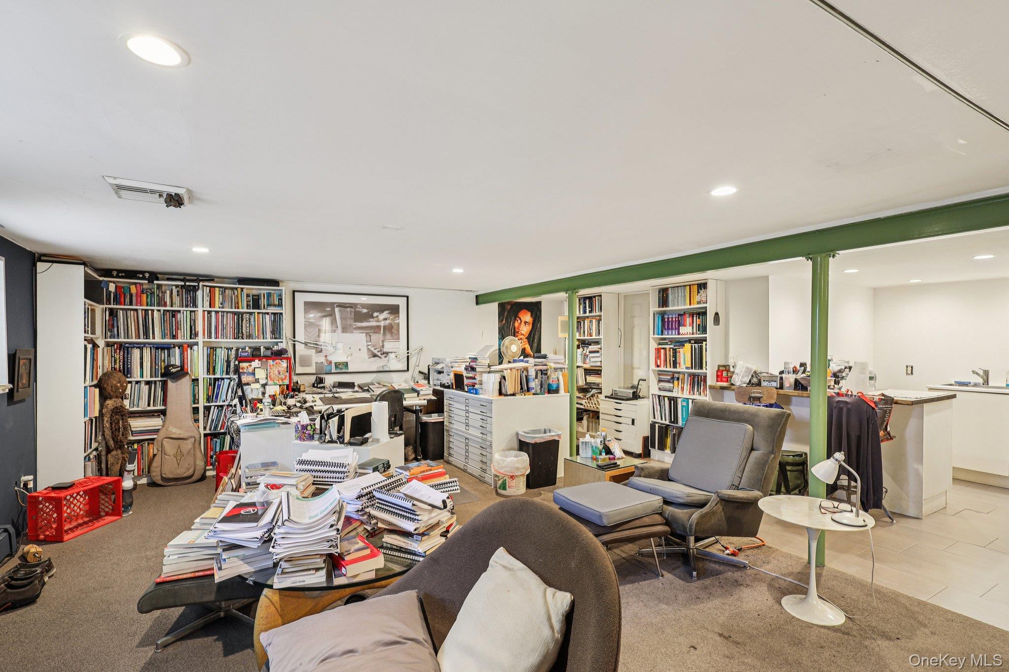 12 Manning Road, Glen Cove, NY 11542