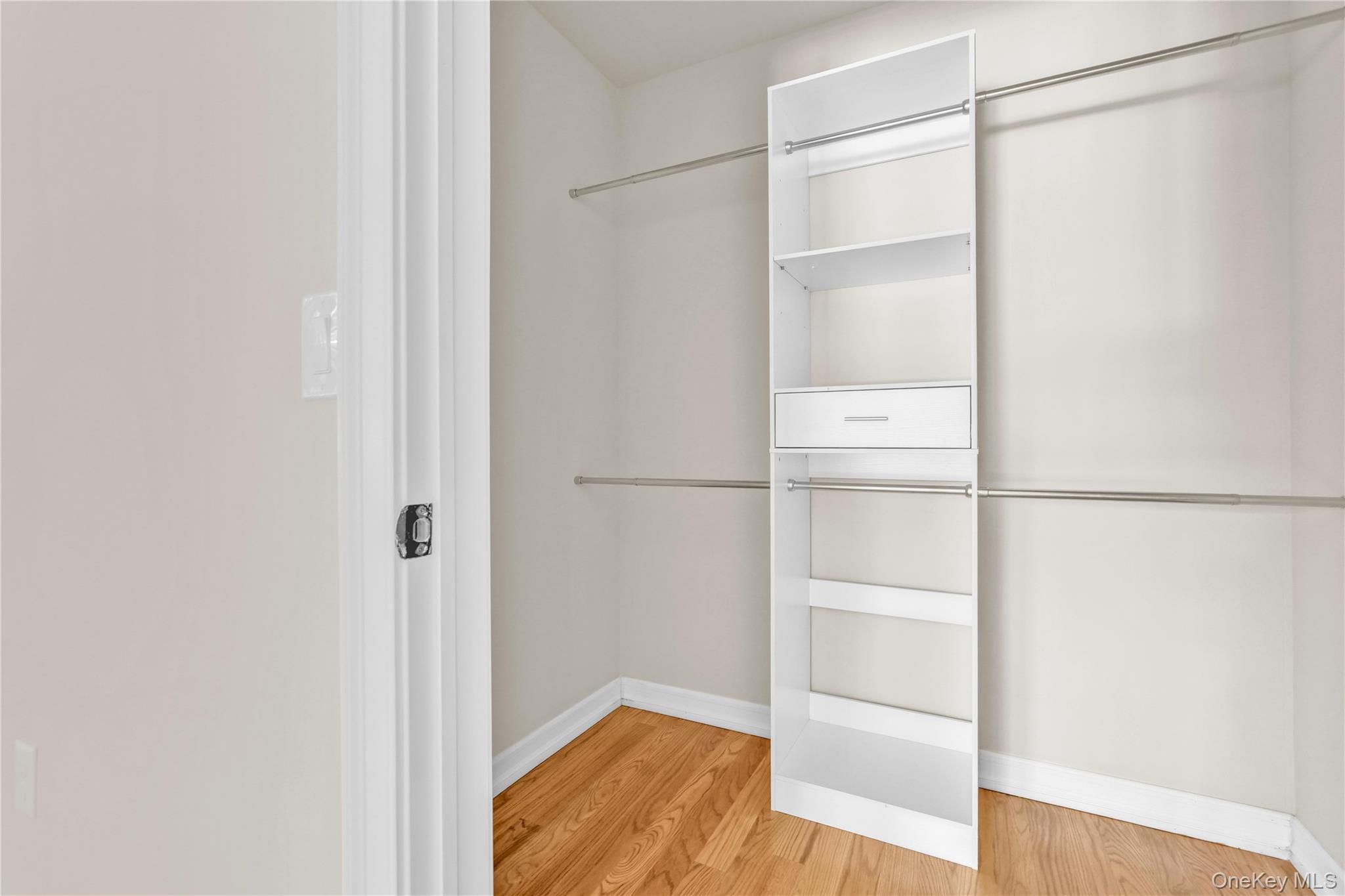 244-89 61st Avenue, Little Neck, NY 11362