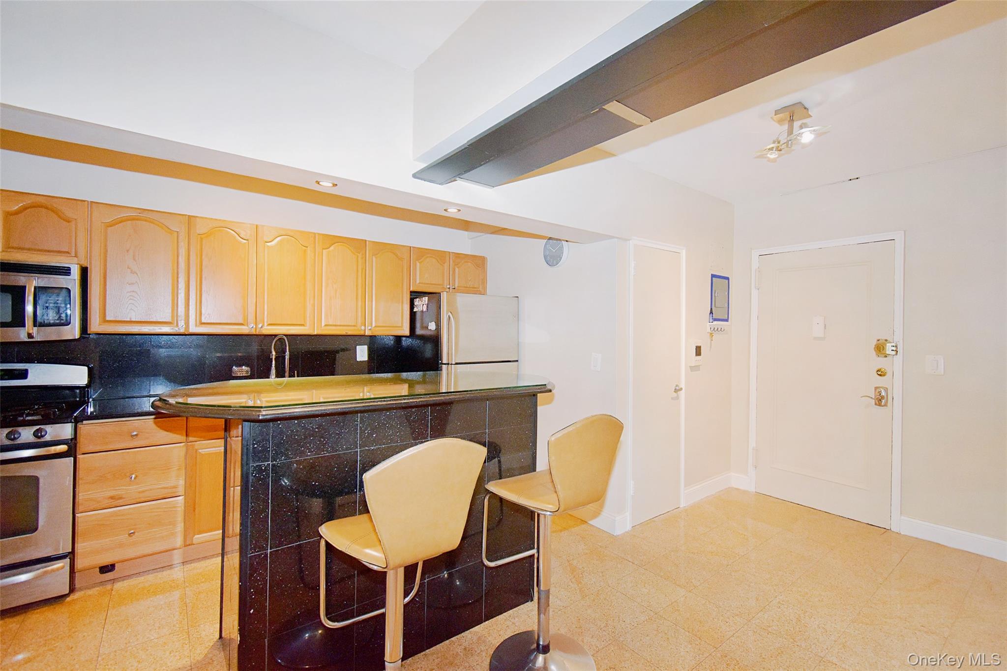 796 Bronx River Road # B38, Bronxville, NY 10708