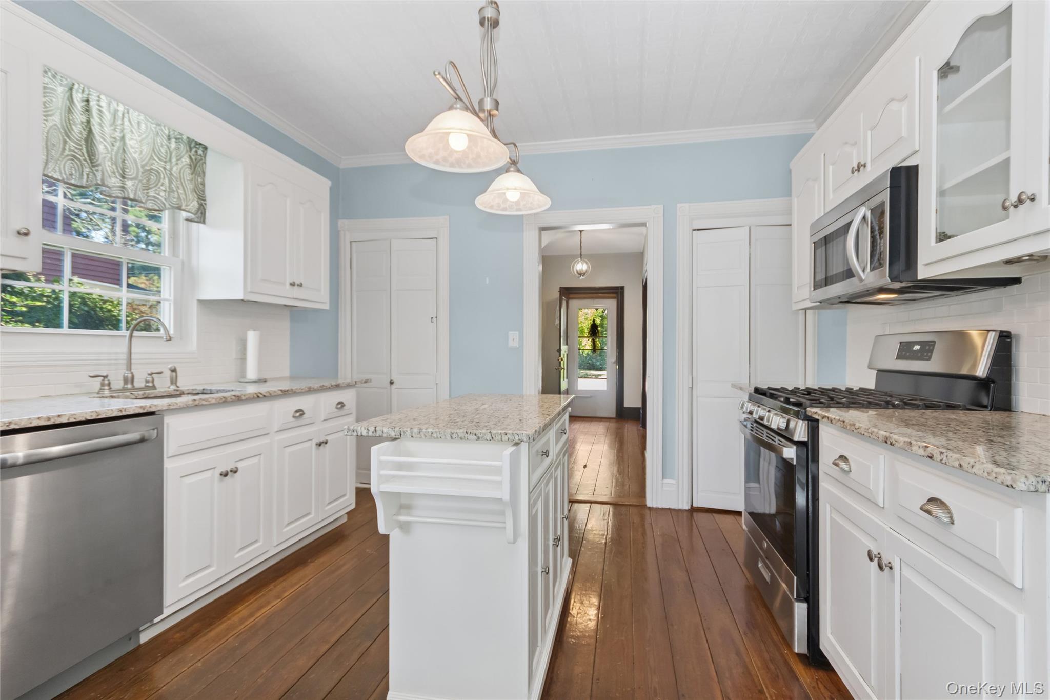 23 Willow Avenue, Cornwall, NY 12518