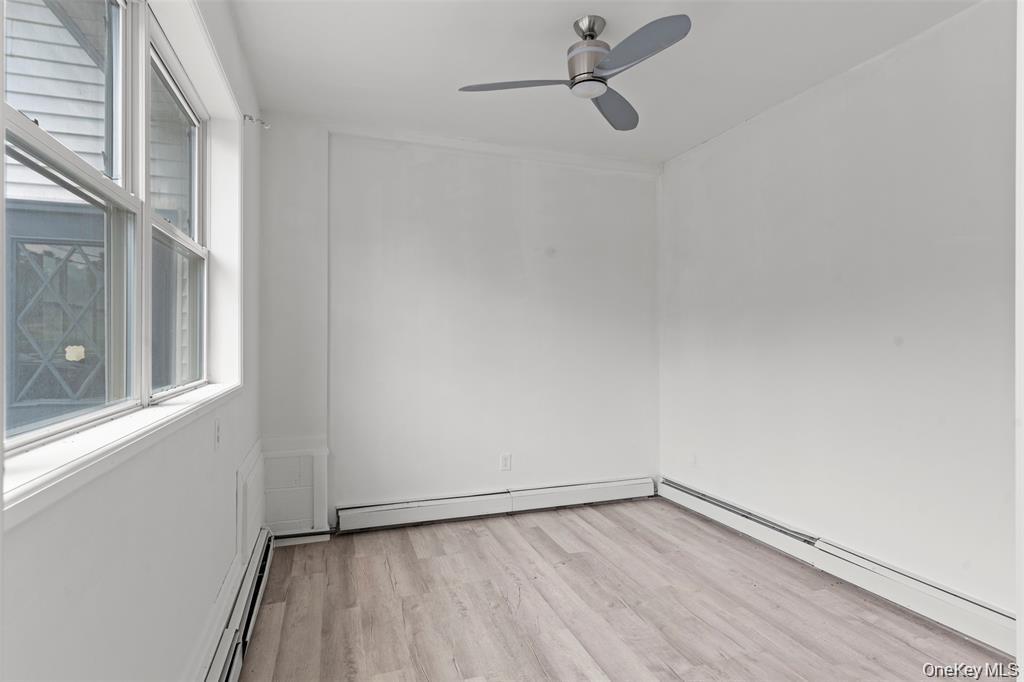 737 Broadway (aka 9W), Ulster Park, NY 12487