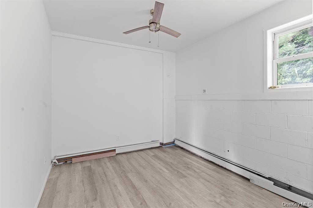 737 Broadway (aka 9W), Ulster Park, NY 12487