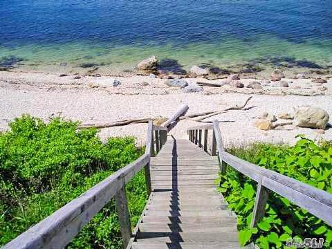 275 Sound Road, Greenport, NY 11944