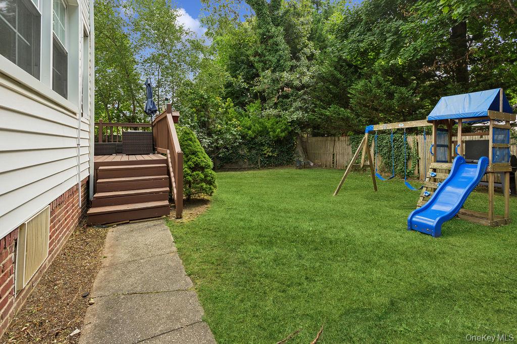 161 Midgely Drive, Hewlett, NY 11557