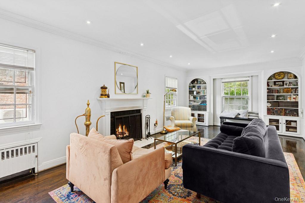 161 Midgely Drive, Hewlett, NY 11557