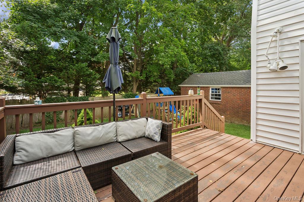 161 Midgely Drive, Hewlett, NY 11557