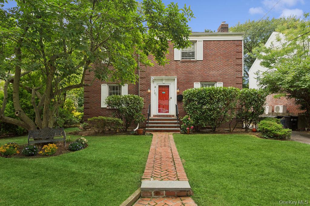 161 Midgely Drive, Hewlett, NY 11557