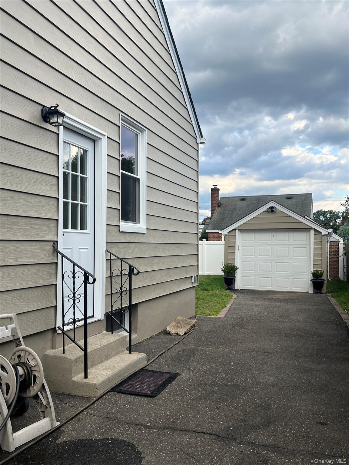 249 Hoffman Street, Franklin Square, NY 11010