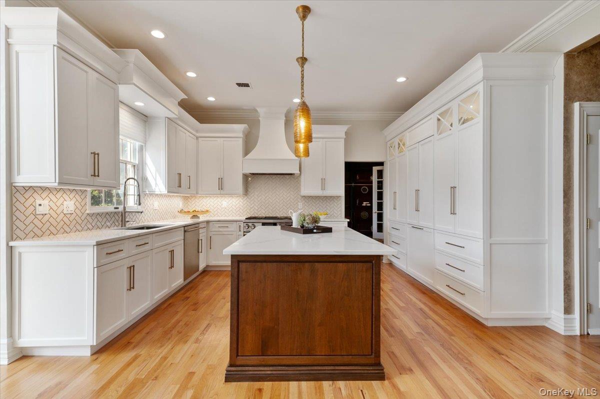 58 Rofay Drive, East Northport, NY 11731