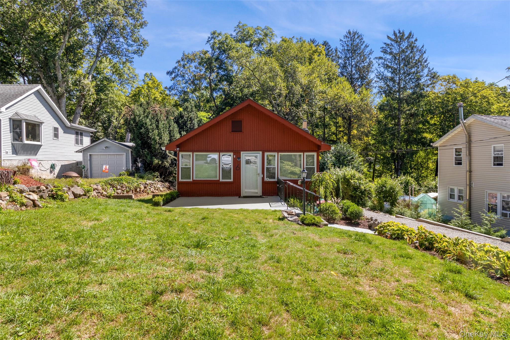 6 Brookside Drive, Yorktown Heights, NY 10598