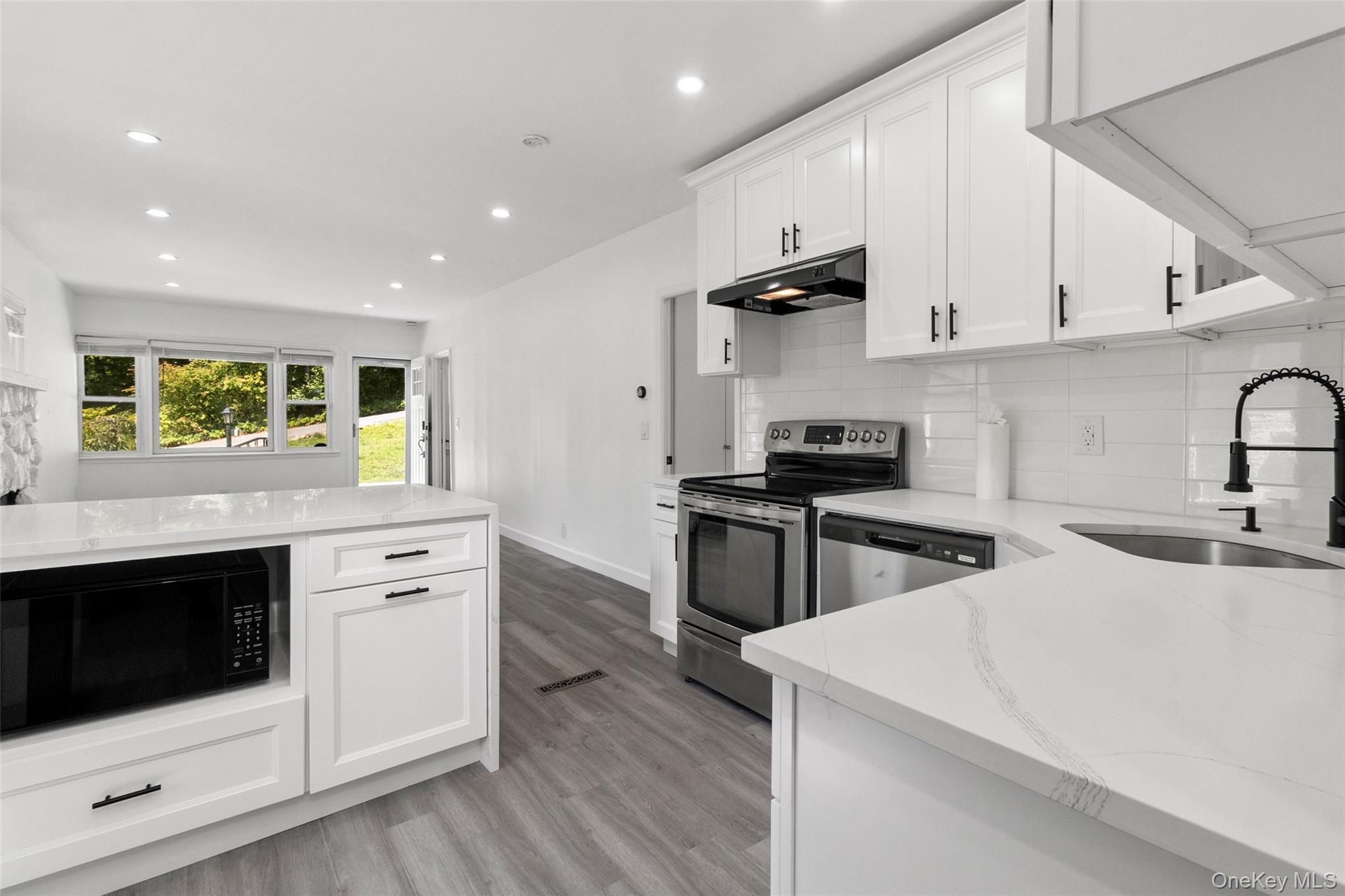 6 Brookside Drive, Yorktown Heights, NY 10598