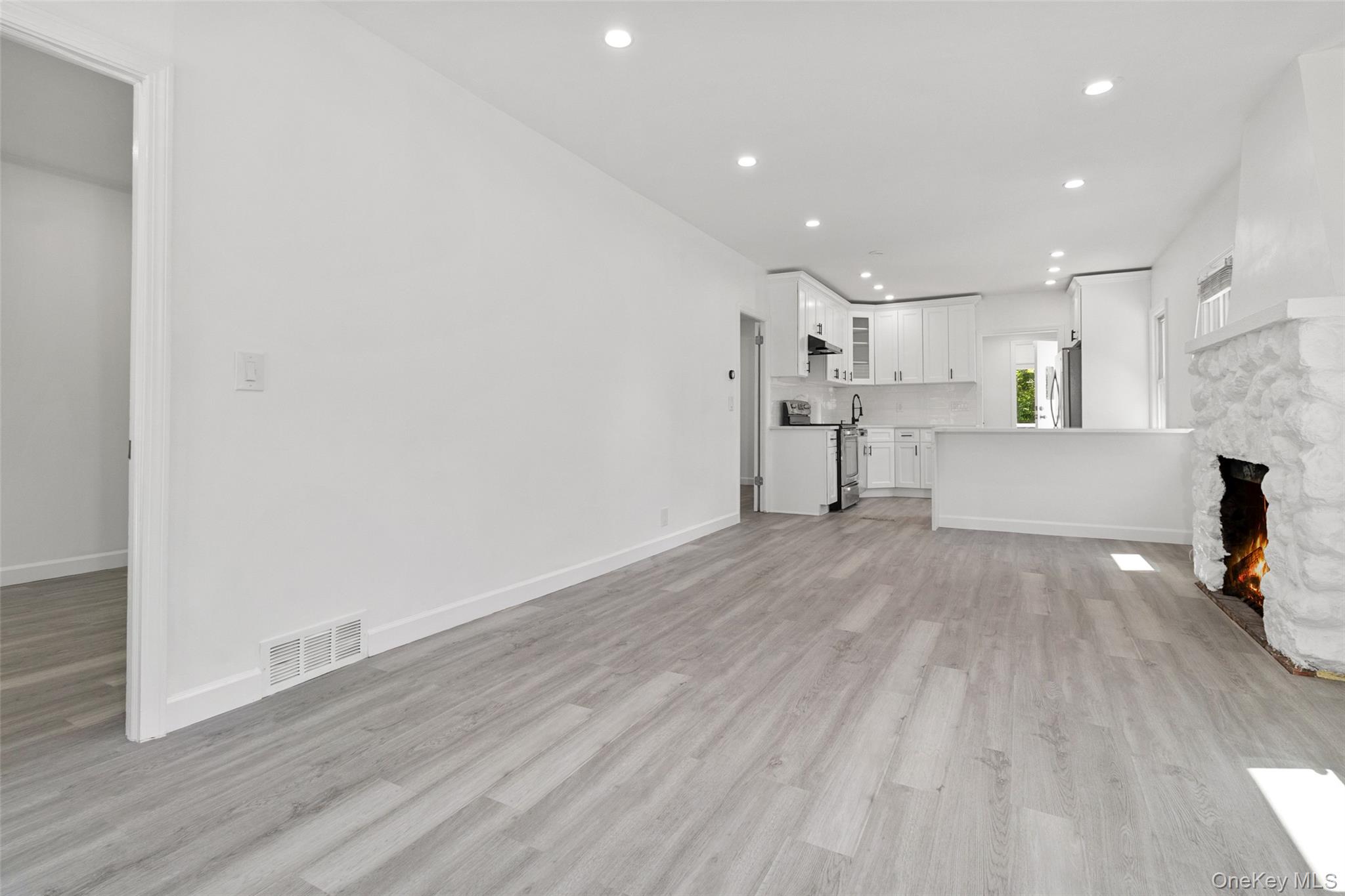 6 Brookside Drive, Yorktown Heights, NY 10598