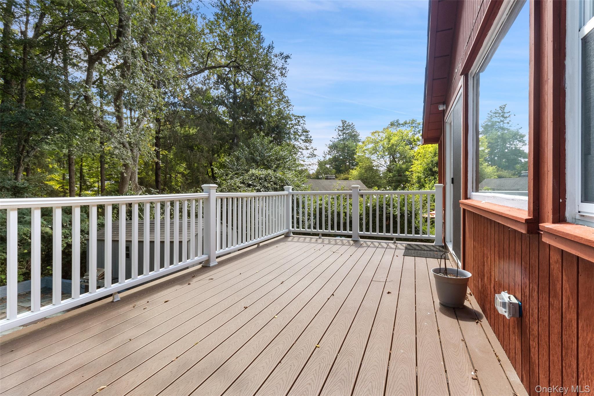 6 Brookside Drive, Yorktown Heights, NY 10598