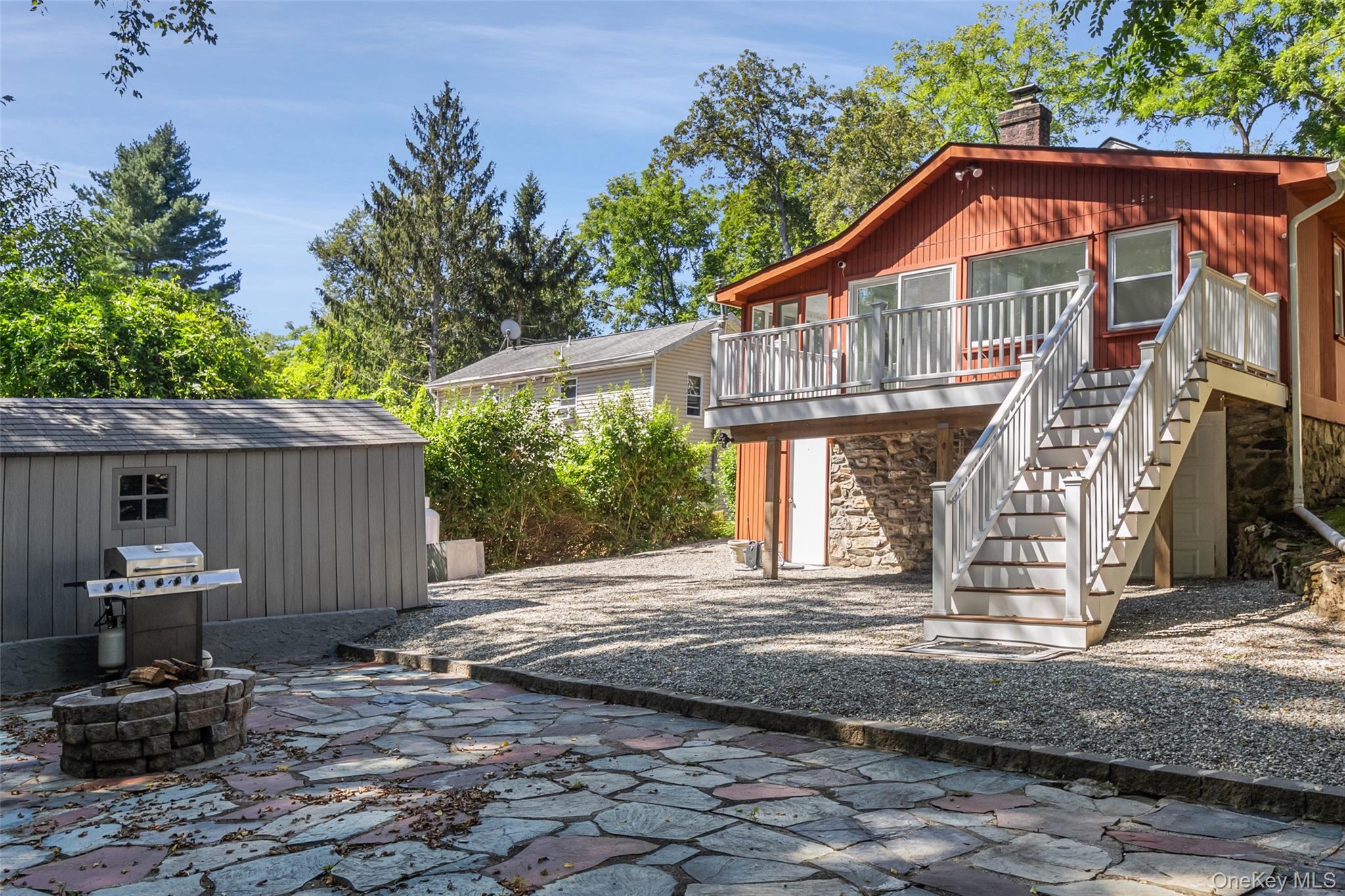 6 Brookside Drive, Yorktown Heights, NY 10598