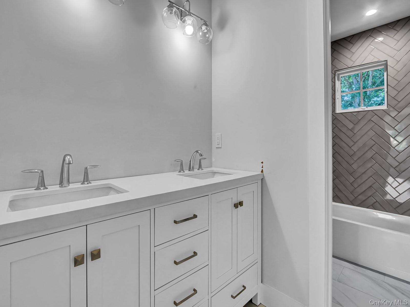 63-Lot 1 Country Road N, Setauket, NY 11733