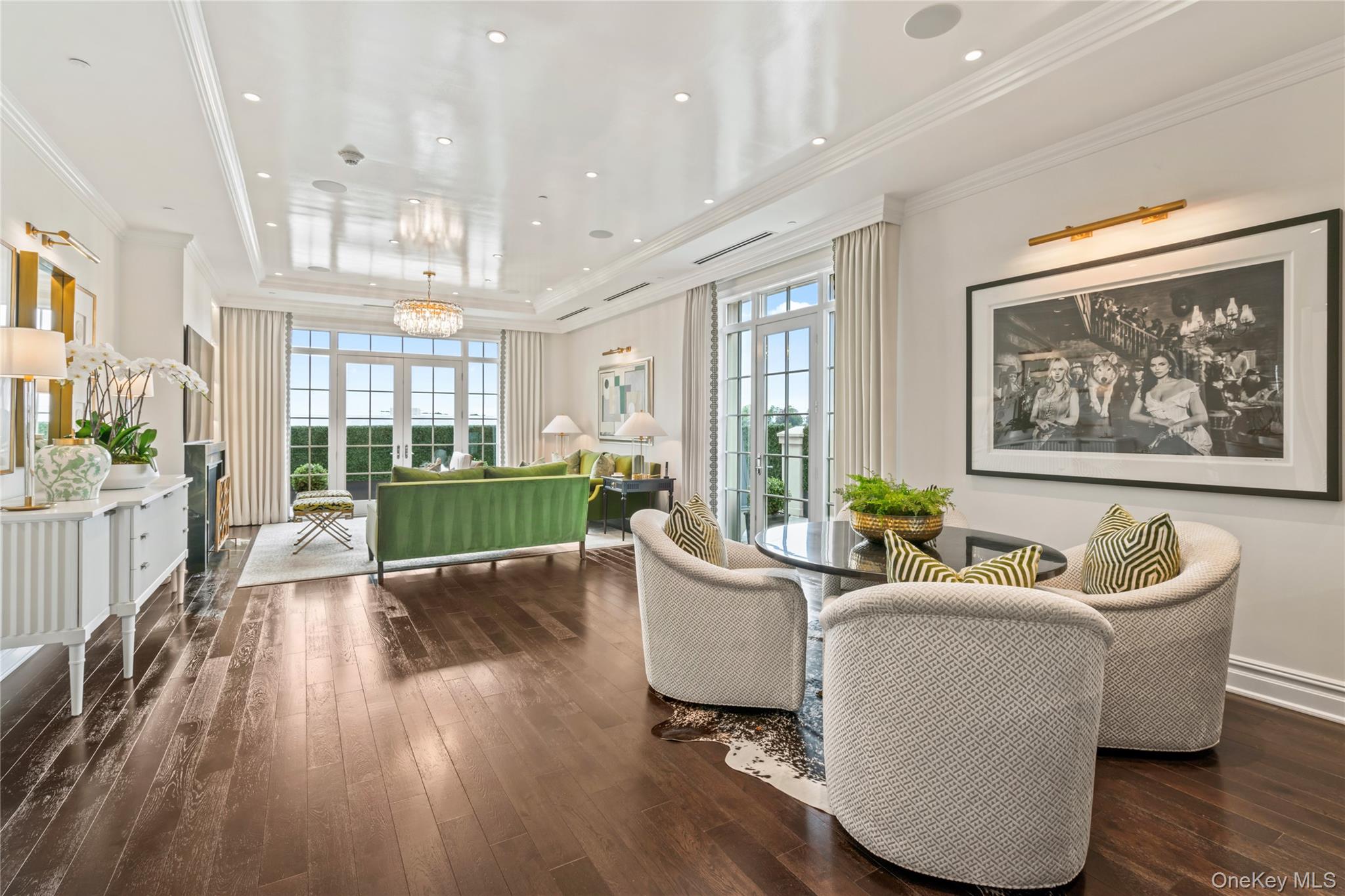 6000 Royal Court # 6307, North Hills, NY 11040