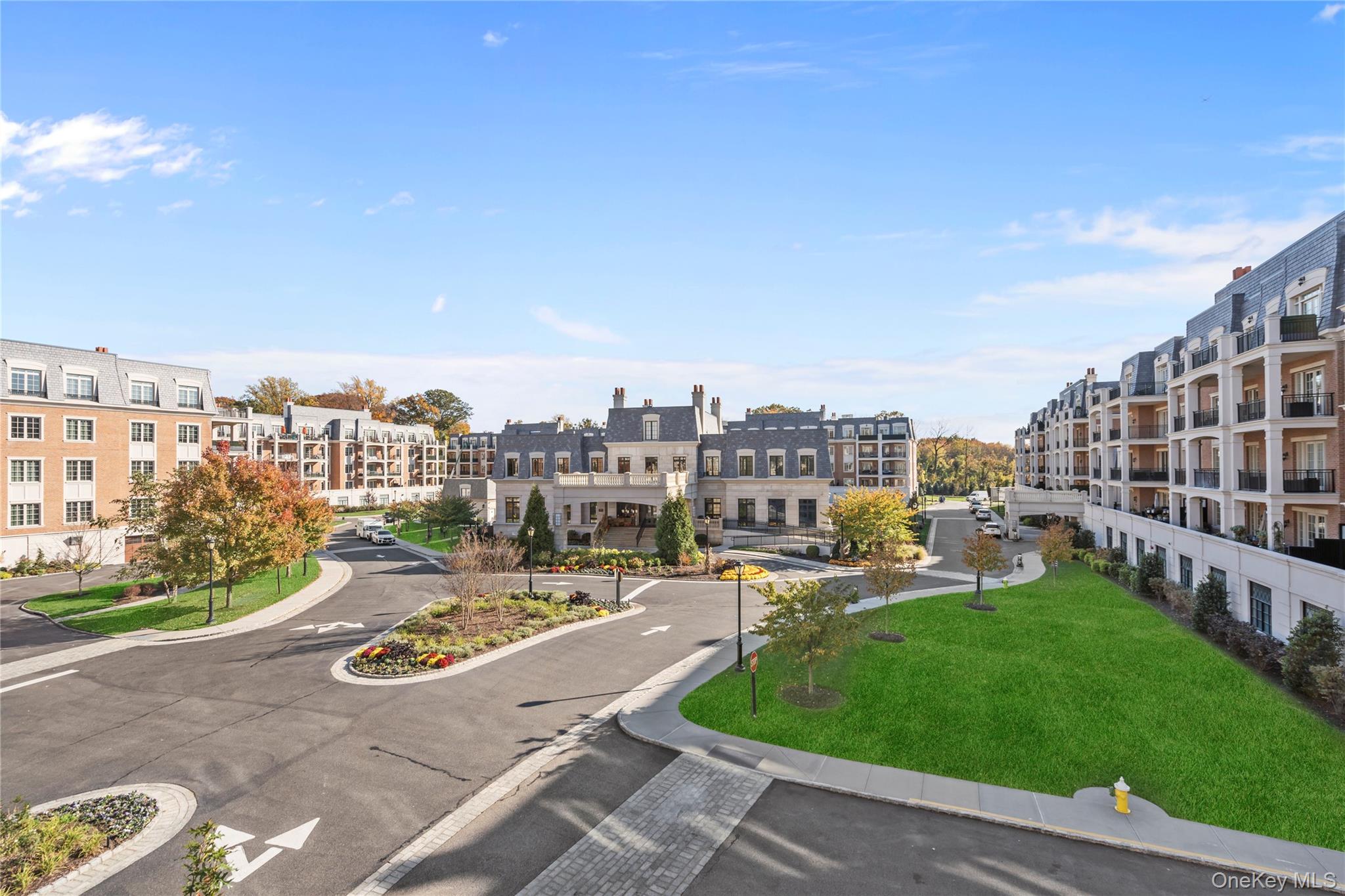 6000 Royal Court # 6307, North Hills, NY 11040