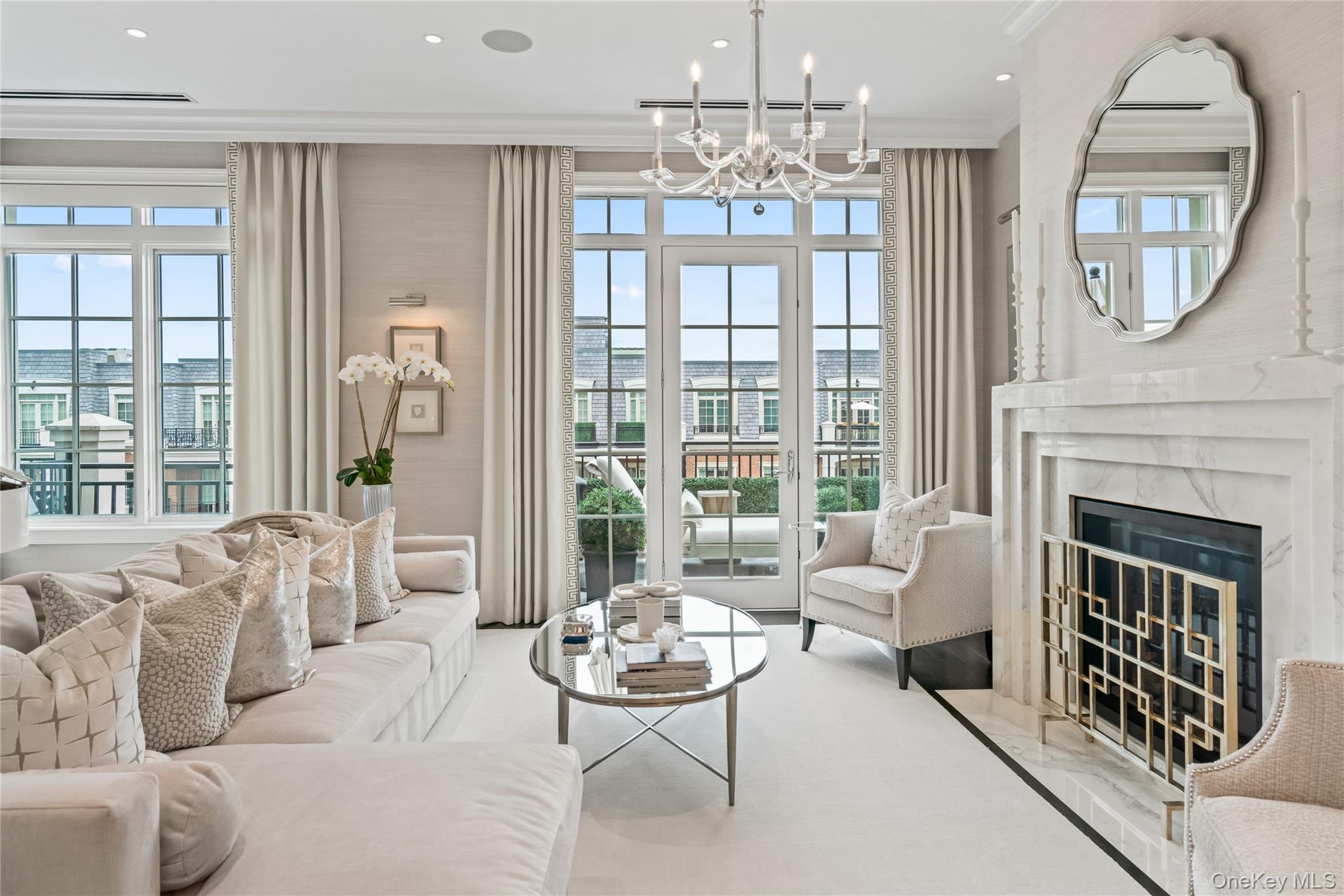 6000 Royal Court # 6307, North Hills, NY 11040