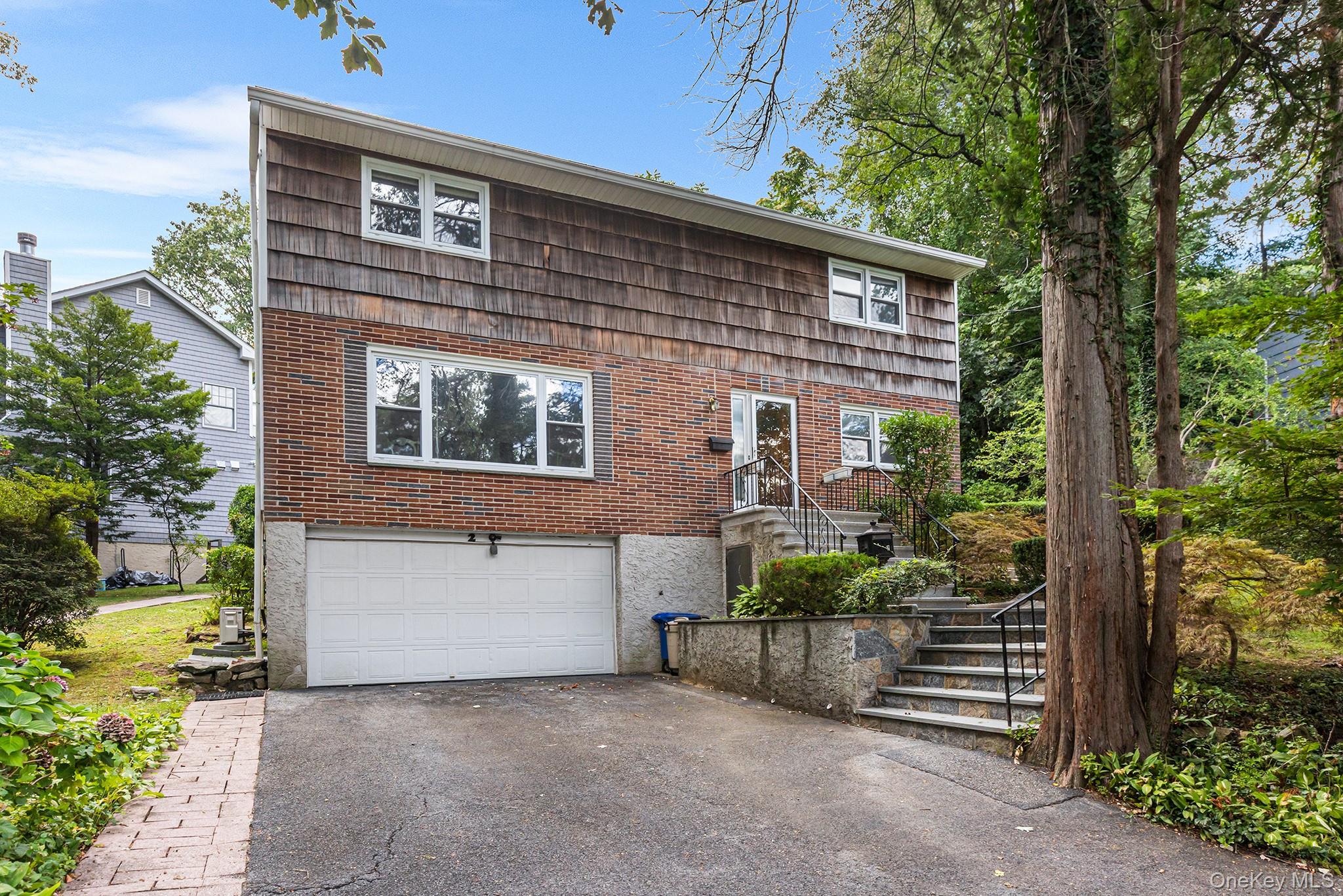 2 Rockledge Road, Bronxville, NY 10708