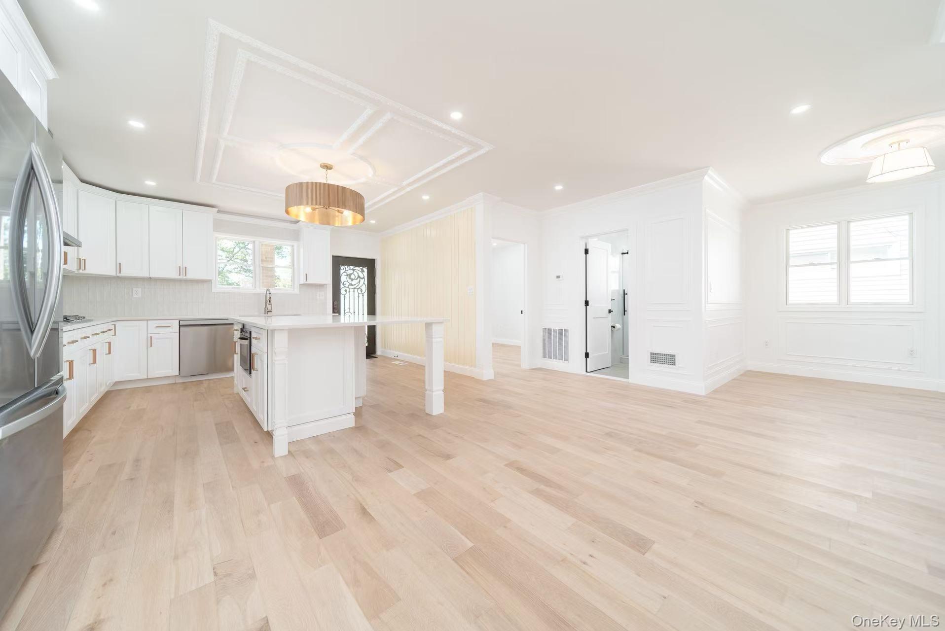 7-24 128 Street, Flushing, NY 11356